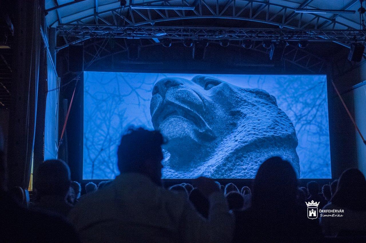 Szétszakítva – bemutatták Burján Zsigmond történelmi filmjét