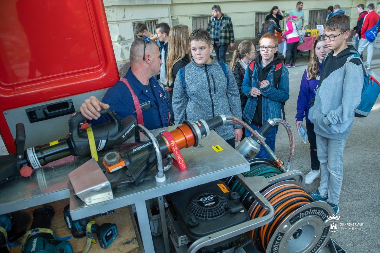 Szakmák vására 2022 - Több mint 50 kiállító várja szombaton is a pályaválasztókat