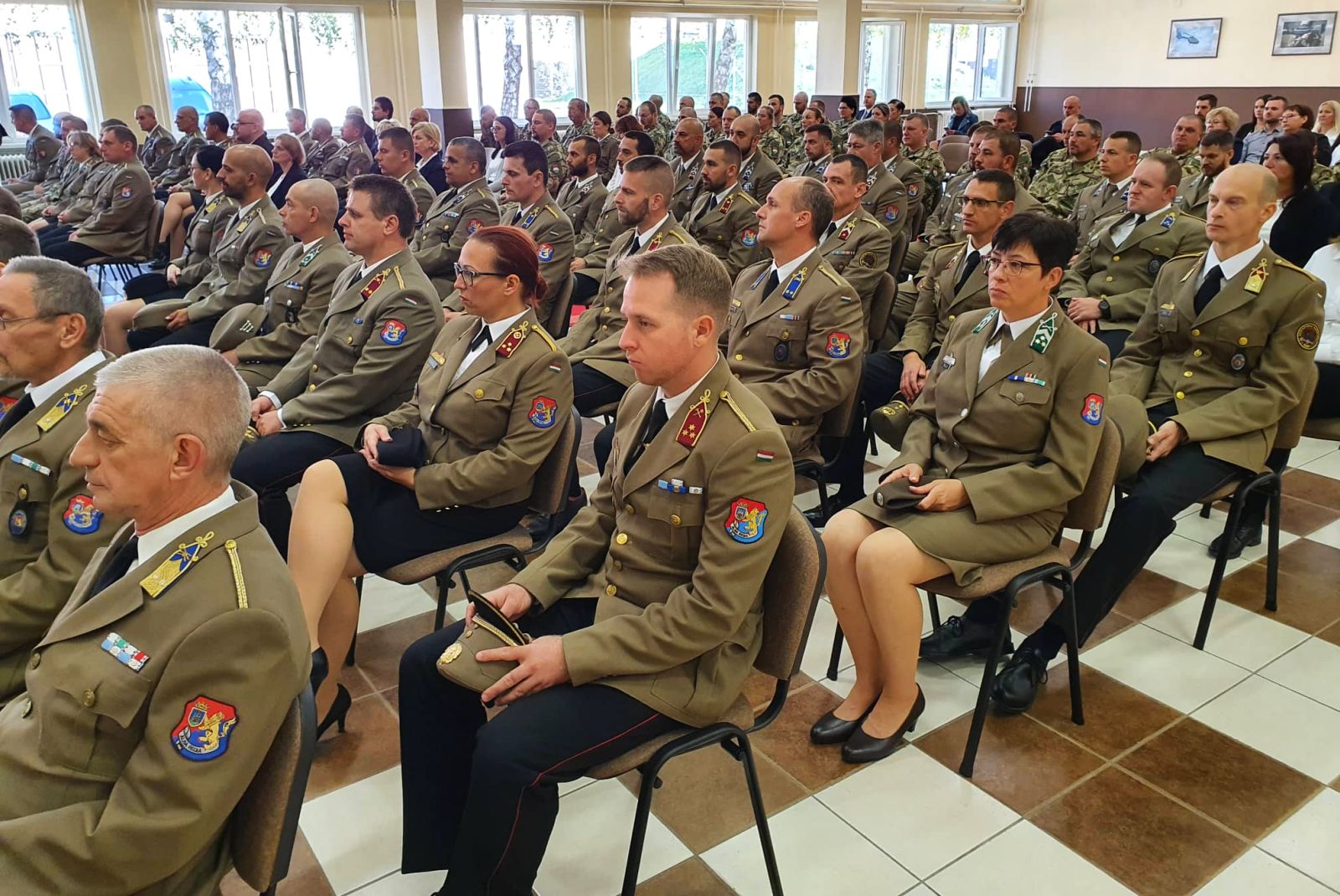 Sodró erejű, tiszta célú forradalom – ünnepi állománygyűlés az MH 43. ezrednél