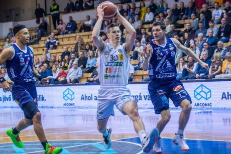 A „százados” Arconic-Alba Fehérvár remek játékkal nyert döntő fölénnyel