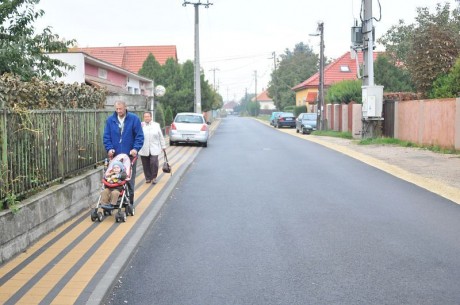 Változik a forgalmi rend a Nagyváradi utcában