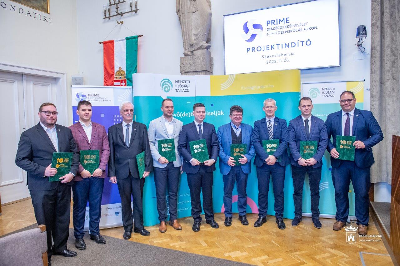 Diákból állampolgár: érdekképviseletre tanítják a fiatalokat a Kárpát-medencében