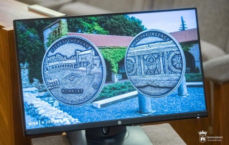 A Nemzeti Emlékhely tiszteletére új emlékérmét bocsátott ki a Magyar Nemzeti Bank Székesfehérváron