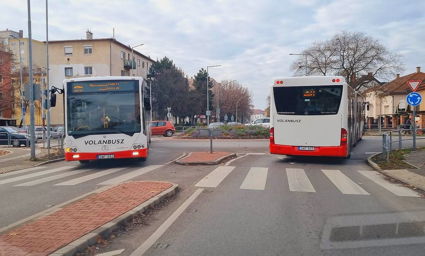 Elhalasztják a január 9-től tervezett járatszám-csökkentés bevezetését