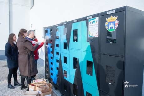 Automaták segítik a karácsonyváró adománygyűjtést Székesfehérváron