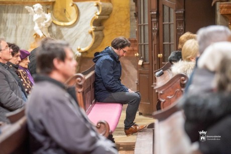 Imádsággal kell gondolnuk a hősökre - szentmise a doni hősök tiszteletére