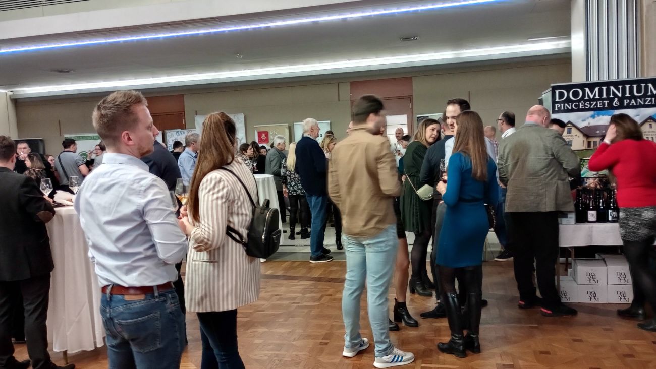 Sokan voltak a VII. Nagy Fehérvári Bormustrán a Magyar Királyban