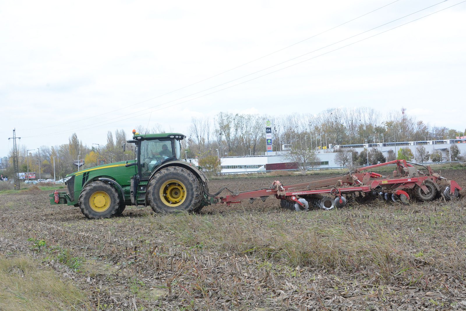 A földadó megszüntetését szeretné a Fejér megyei NAK is