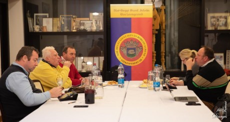 Vince-vesszővágás és bormustra a Noé-Hegyi Szent István Borlovagrendnél