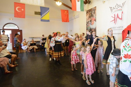 Farsangi táncház lesz gyerekeknek és felnőtteknek a Malom utcában