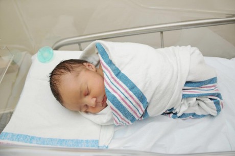 Három napos csecsemő életét mentették meg Székesfehérváron