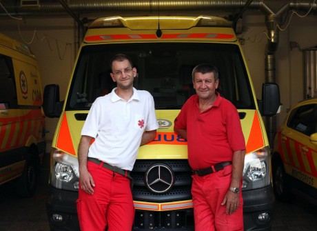 Nyugdíjba ment a Fehérvári Mentőállomás rohamkocsijának vezetője Gál József