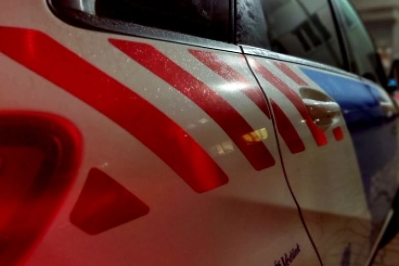 GLS-futárral érkezett vissza a rendőr egy fehérvári bűncselekmény helyszínére