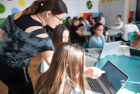 Okostantermet kapott a Zentai Úti Általános Iskola is