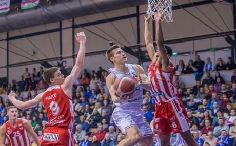 Biztos Arconic-Alba Fehérvár sikerrel mutatkozott be Alejandro Zubillaga