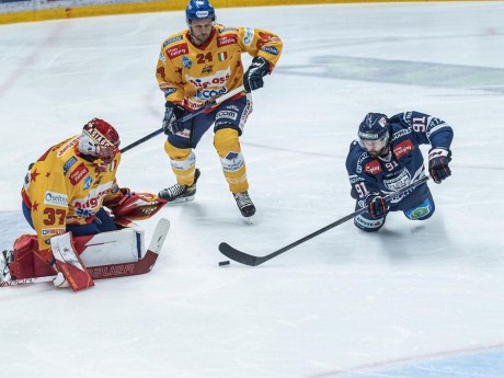 Biztos győzelemmel rajtolt a playoffért zajló csatában Hydro Fehérvár AV19