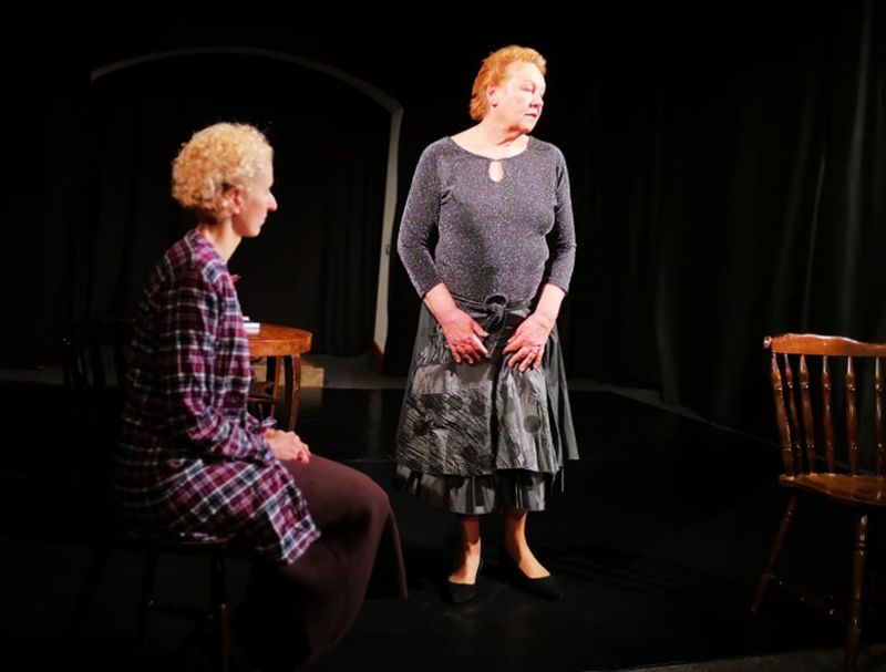 Áprilisban két előadással várja a nézőket a Prospero Színkör