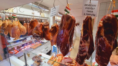 Ünnepi készülődés húsvét ünnepére a Városi Piacon