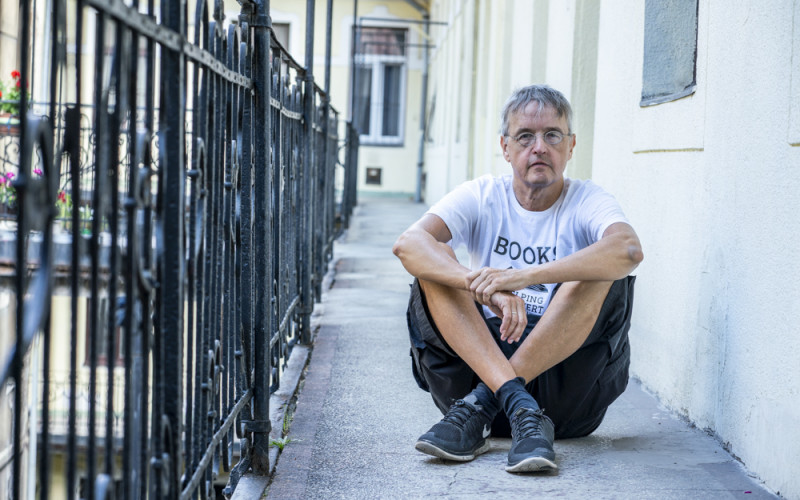 Garaczi László új regényét mutatják be csütörtökön az Új Magyar Képtárban