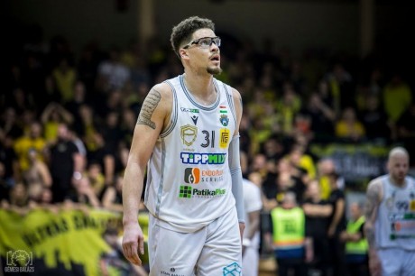 Isaiah Philmore marad Székesfehérváron és továbbra is az Albában folytatja
