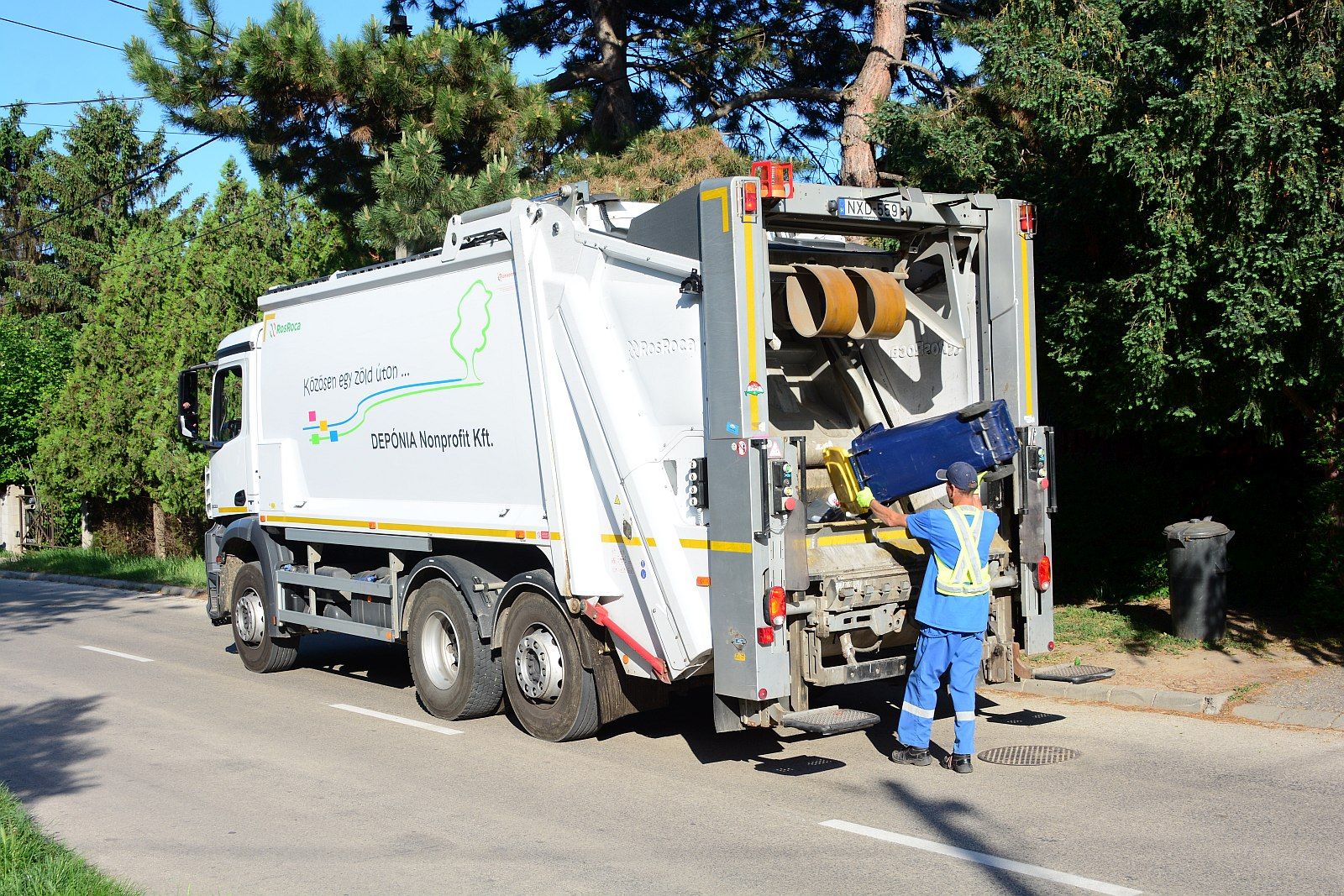 Július 1-jétől állami feladat a hulladékgazdálkodás – Székesfehérváron továbbra is a DEPÓNIA marad a szolgáltató