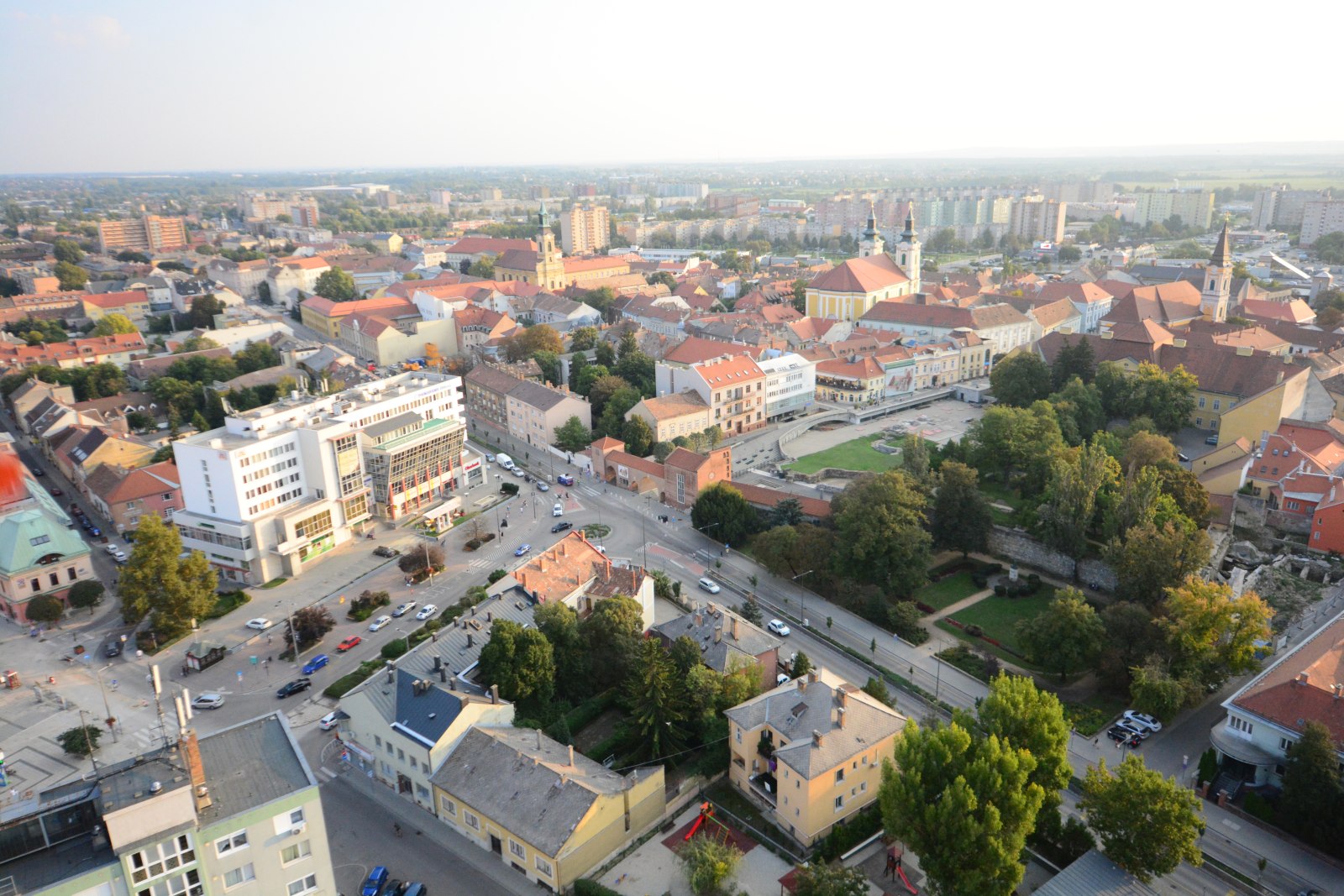 Július 11-én, kedden tart fogadóórát Szabó Bakos Györgyné a belváros képviselője