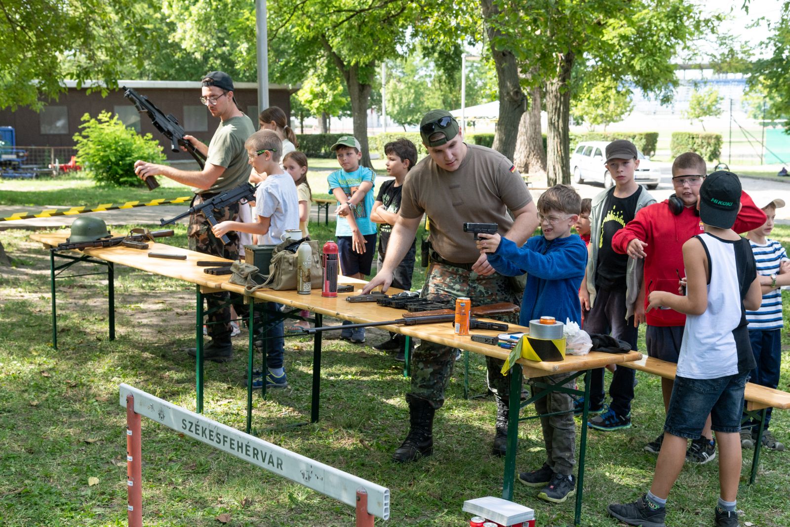 Honvédelmi nevelés és helytörténeti ismeretek a Napraforgó Városi Napközis Táborban