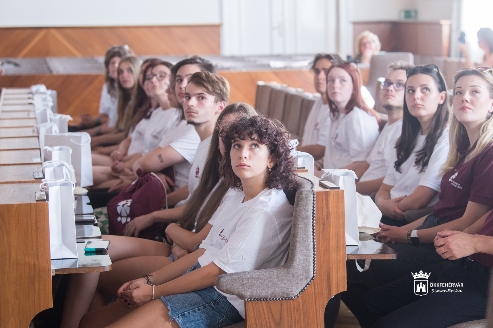 A Városházán jártak a Kárpát-medencei Színjátszó Tábor fiataljai