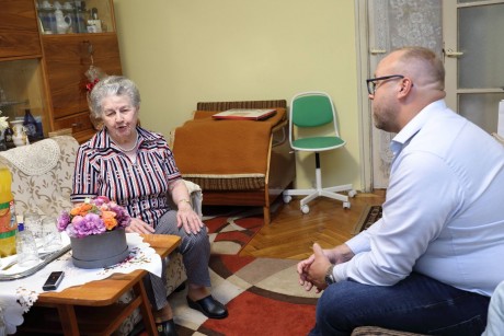 A megelégedettség a legfontosabb – 90. születésnapján köszöntötték Fehér Lászlónét