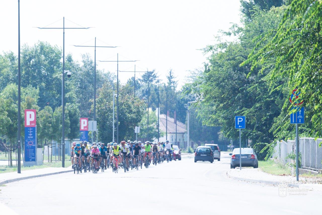 Otthonról Haza! – Székesfehérvárra futott be a nemzeti összetartozást hirdető kerékpártúra