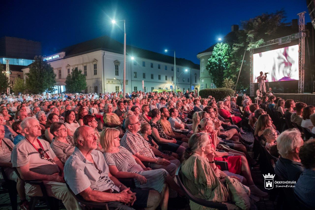 Polgármesteri köszönet a Királyi Napok szervezőinek, önkénteseinek és a résztvevőinek