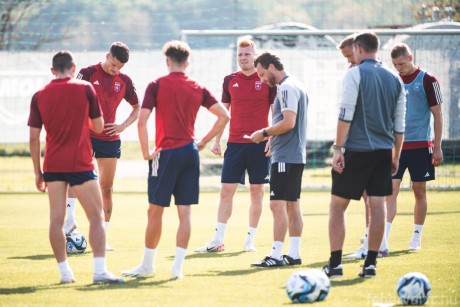 Az Alba Fehérvár KC bajnoki, a Fehérvár FC Magyar Kupa mérkőzést játszik