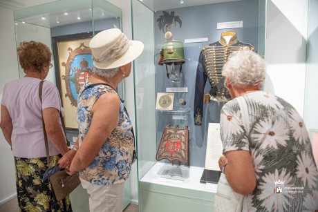 Pénteken délig látogathatóak a Rendház épület kiállításai