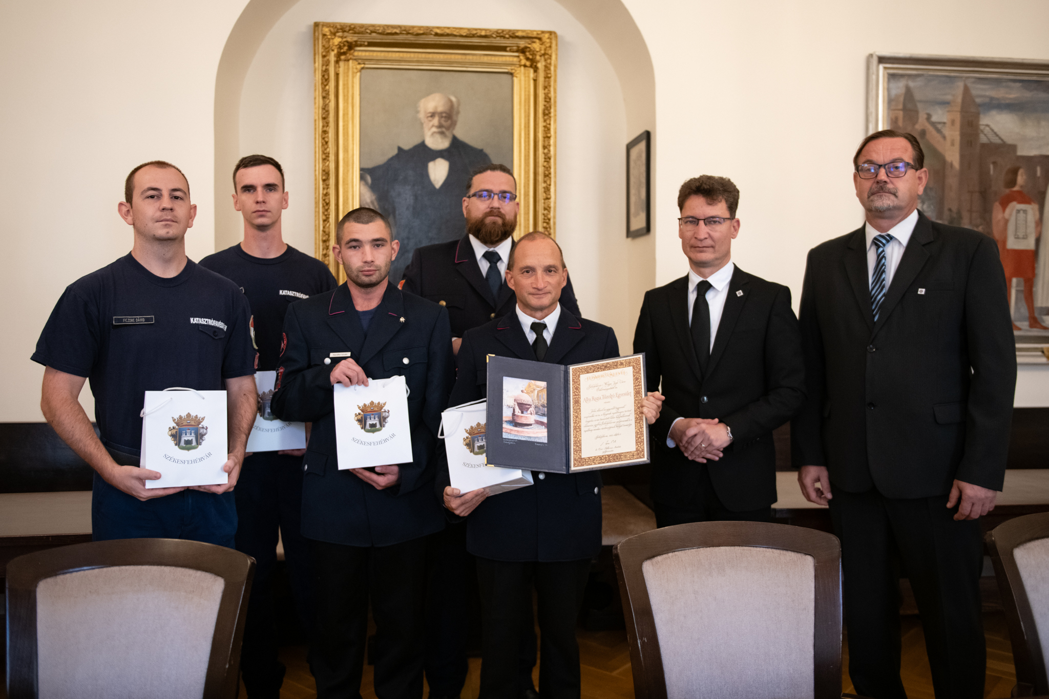 Köszönet a Fehérvári Tűzoltó Egyesületnek a börgöndi szerencsétlenég után vállalt helytállásukért