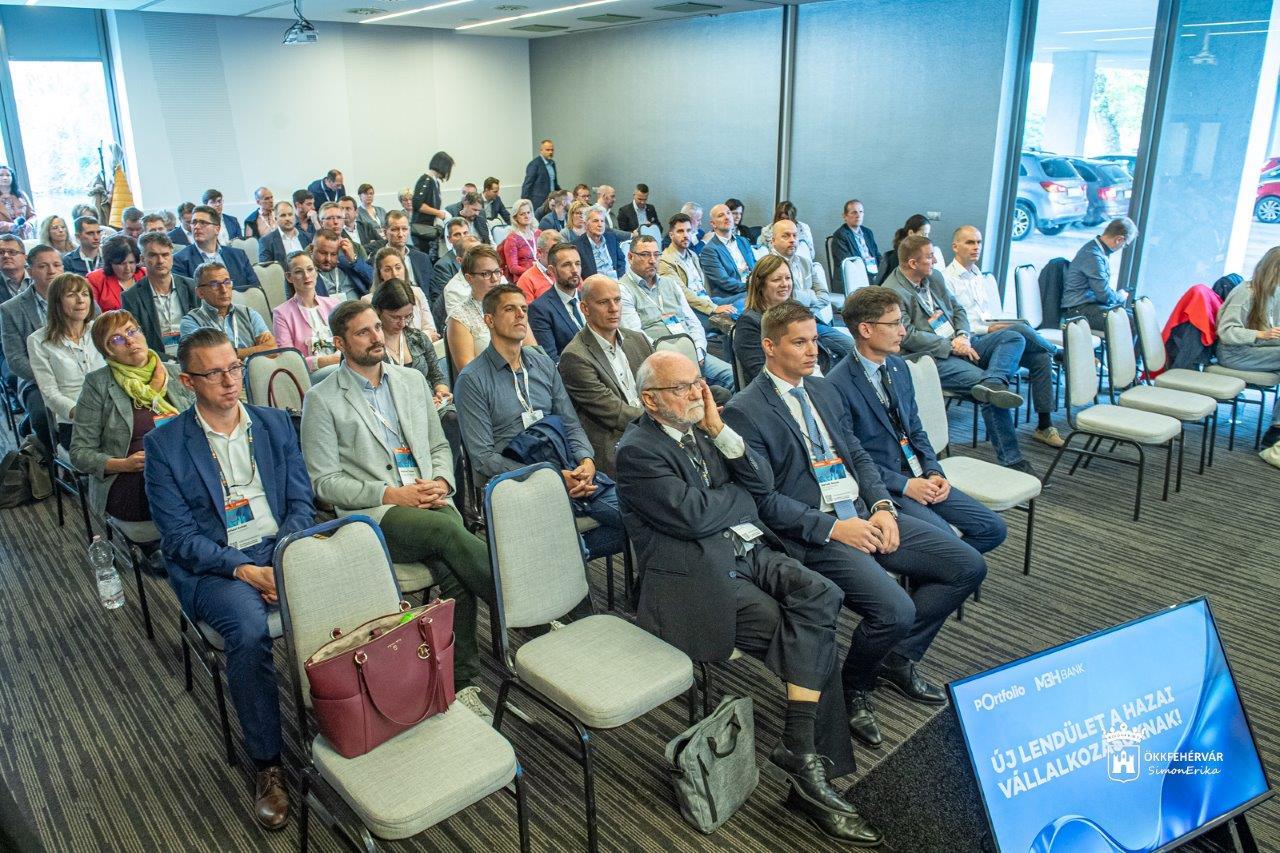 Új lendület a hazai vállalkozásoknak! – Országos gazdasági konferencia Székesfehérváron