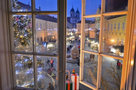 November 3-ig jelentkezhetnek a vendéglátósok az idei Fehérvári Adventre