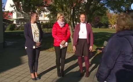 Téli ruhaneműket várnak - a Kríziskezelő Központnak gyűjtrenek november 25-ig