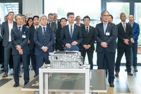 Lépés a jövőbe! – Székesfehérváron indította el az európai invertergyártást a DENSO