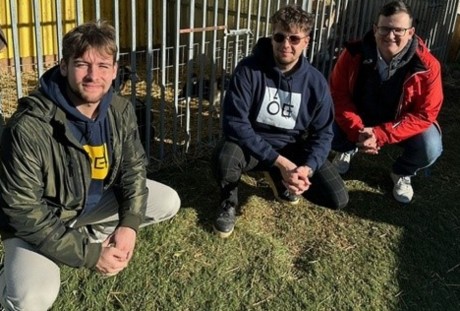 Az ASKA állatmenhelyének gyűjtöttek az Összegyetemi Gólyabál résztvevői