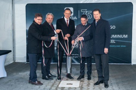 Új gyárcsarnokot épít és nyolcvan munkahelyet teremt a Howmet-Köfém Fehérváron