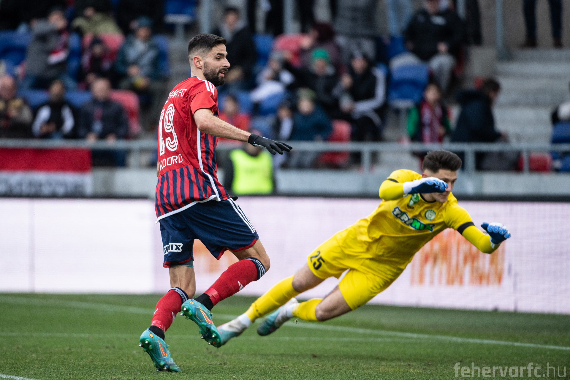Szenzációs győzelem az idényzárón - a listavezető Paksot is kiütötte a Vidi