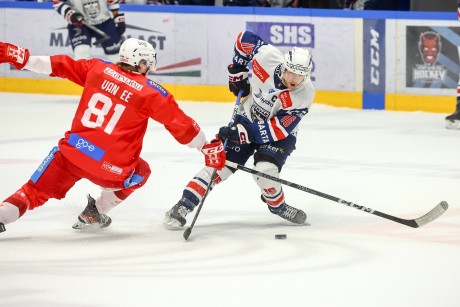 Osztrák jégkorongliga - Itthon veszítette el a rangadót a Fehérvár