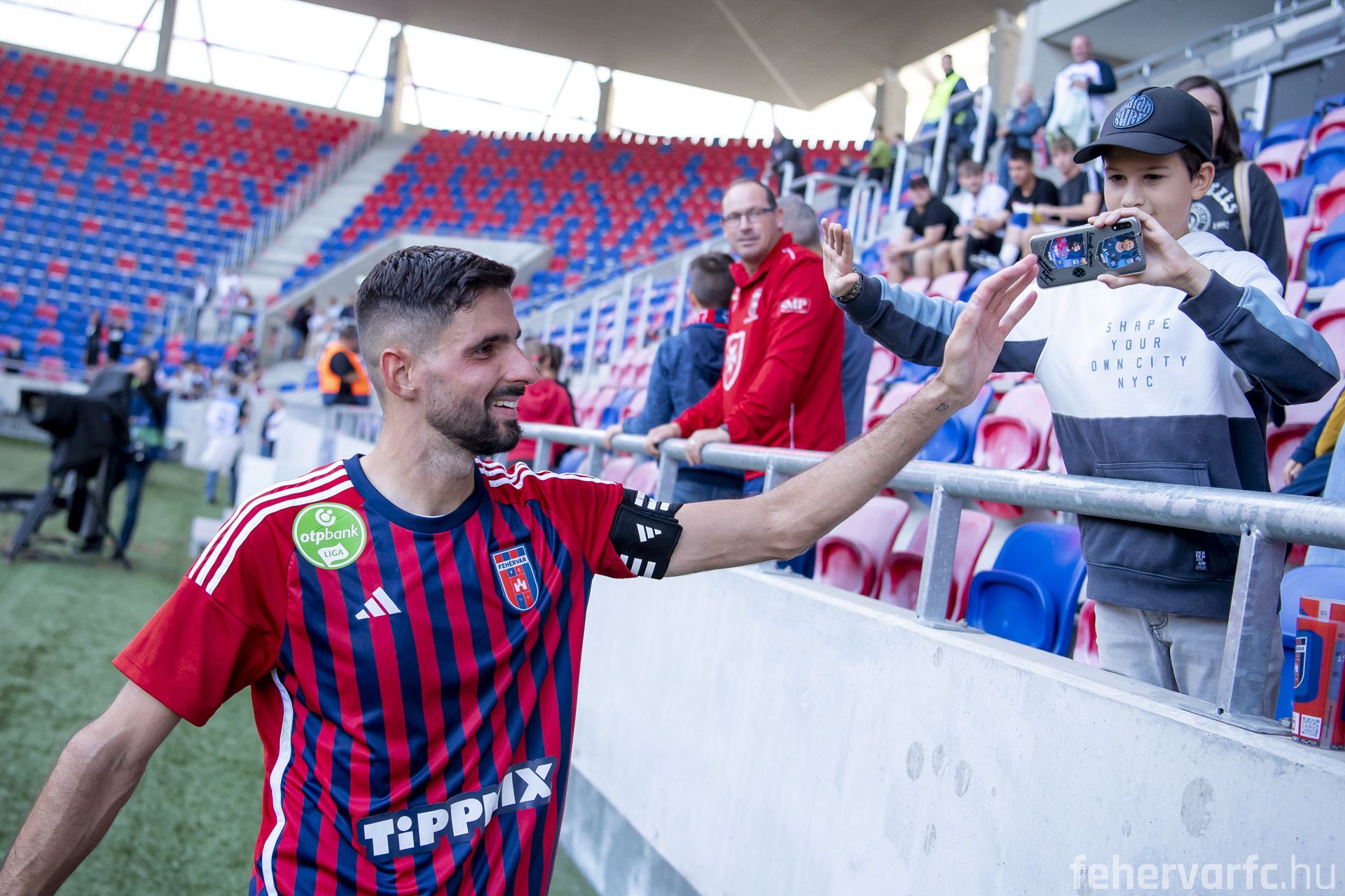 Kenan Kodro távozik a Viditől - az FTC-ben folytatja a bosnyák csatár