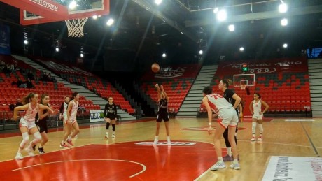 A DVTK jutott a Hepp Kupa végjátékába - a Dávid Kornél Kosárlabda Akadémia eredményei