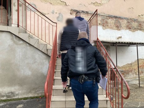 Rendőrkézen a csalók - a Marketplace-en csapták be áldozataikat