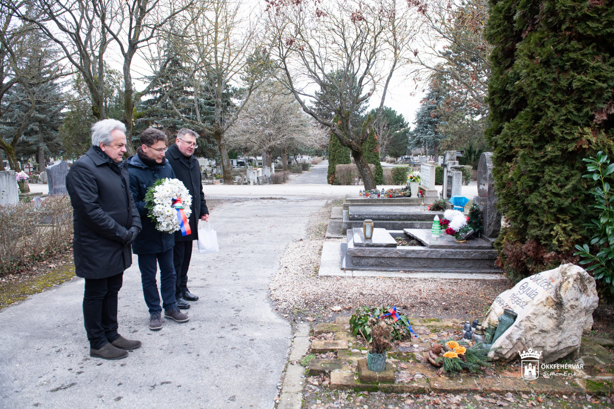 Emlékezés a 75 éve született dr. Siklósi Gyula régészre