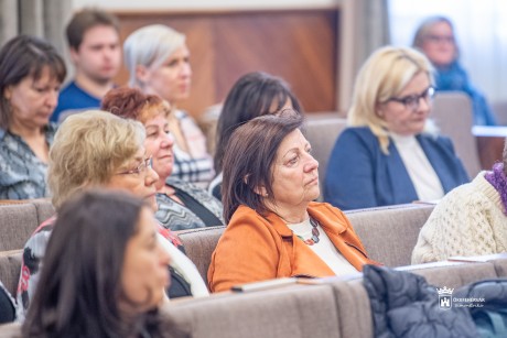 A méhnyakszűrésről szerveztek nyílt fórumot a Városházán