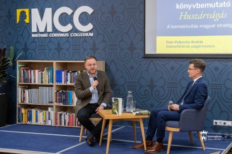 Átadták az MCC új Székesfehérvári Képzési Központját a Táncsics utcában