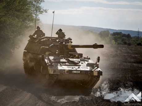 A tatai dandár tart bemutatót szombaton Székesfehérváron