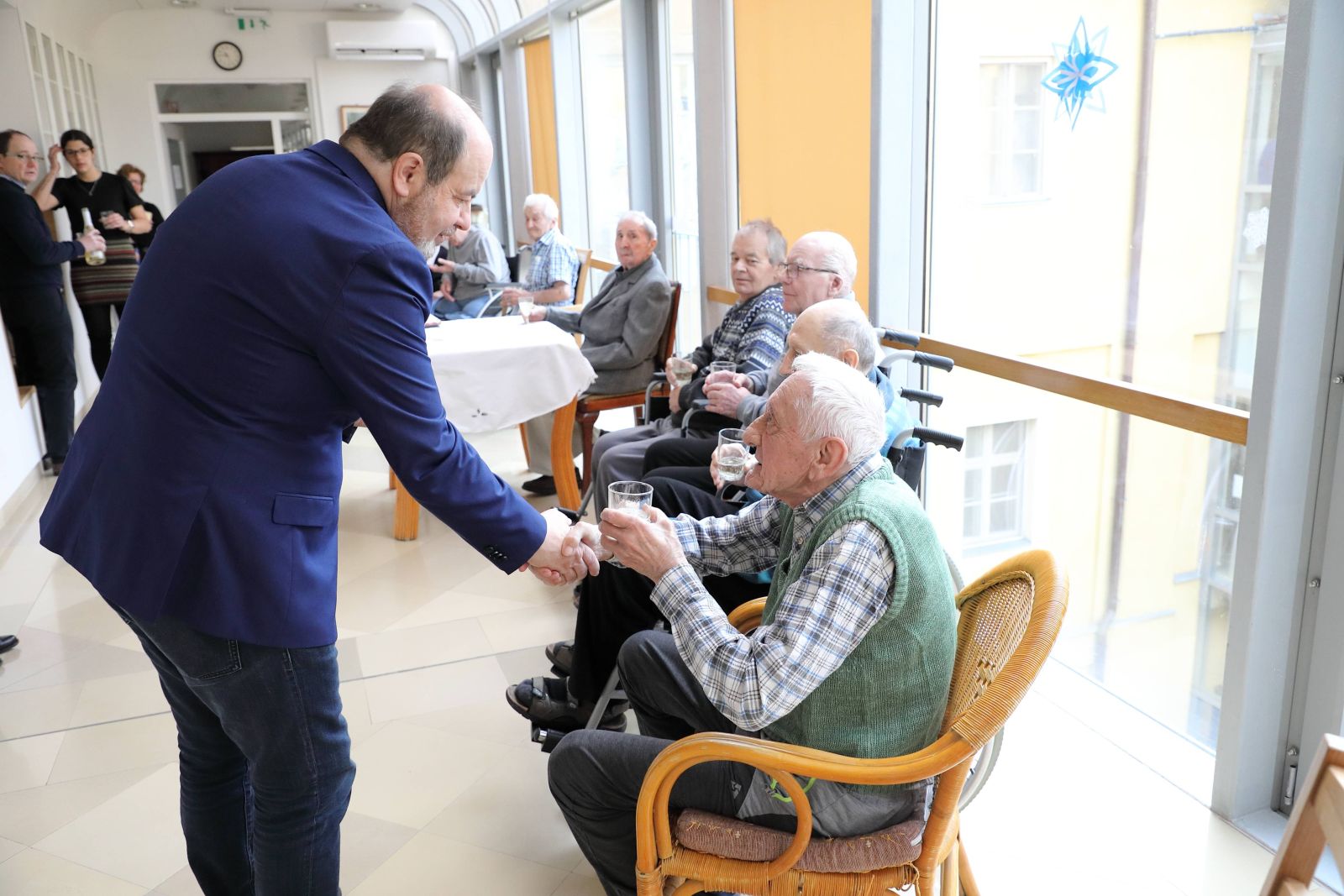 Legyen neked ma minden szép pillanat…– 90. születésnapja alkalmából köszöntötték Zátrok Józsefet